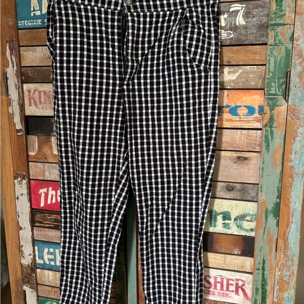 Hollister Black and White Checkered Pants